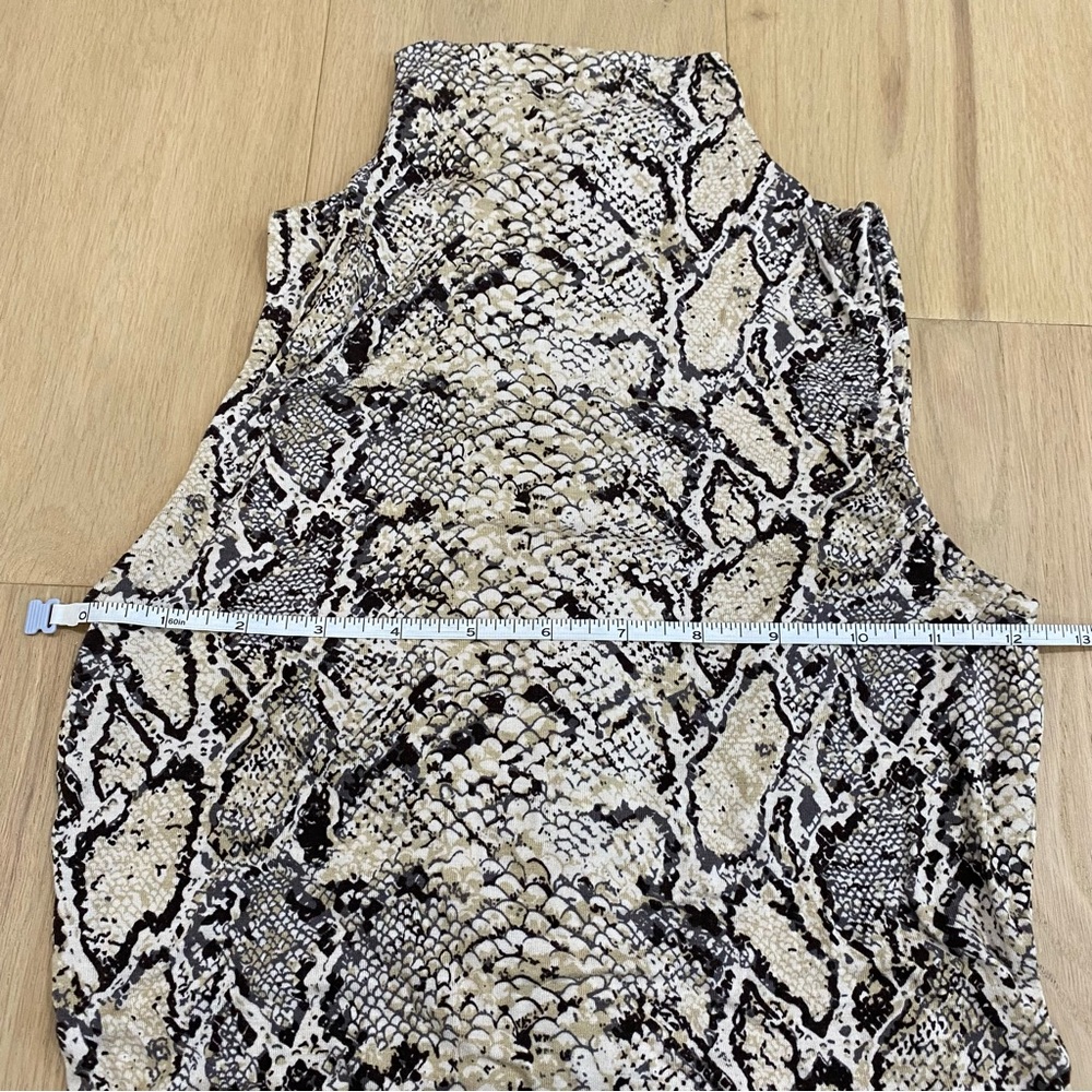 Dynamite | Snakeskin Mockneck Bodysuit 🤎 - Picture 8 of 8